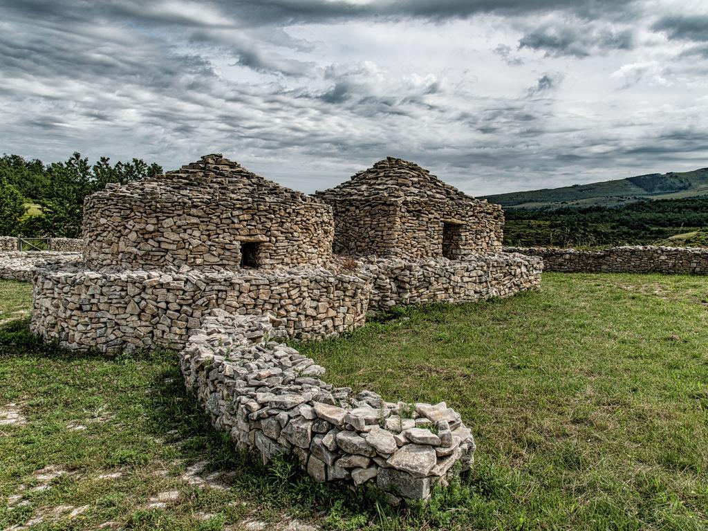 Belvilla By Oyo Villa Insieme San Valentino in Abruzzo Citeriore Oda fotoğraf