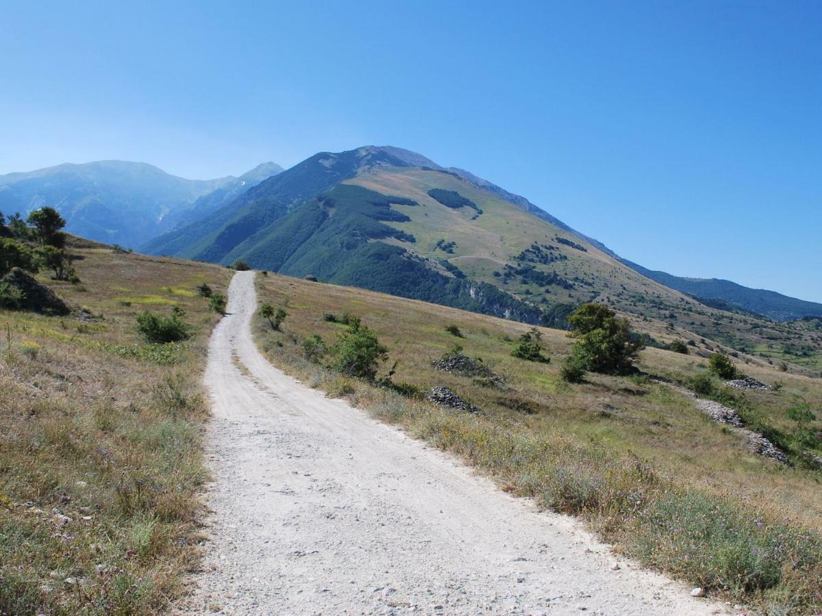 Belvilla By Oyo Villa Insieme San Valentino in Abruzzo Citeriore Dış mekan fotoğraf